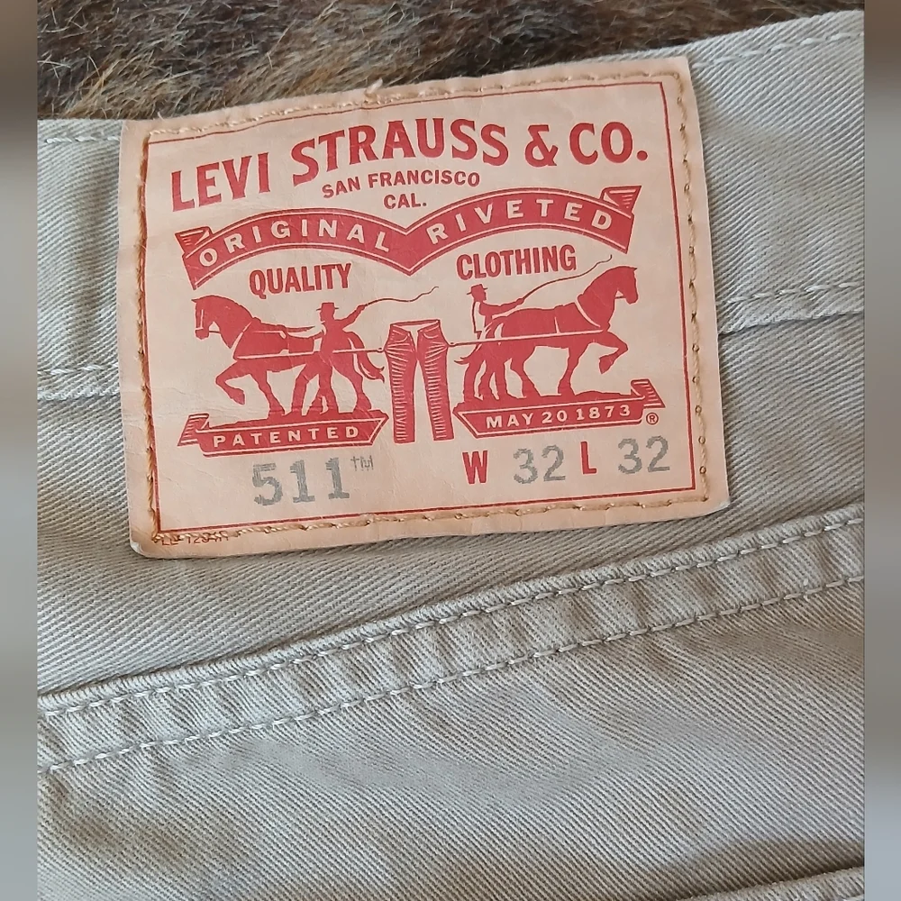 Levi's 511 Slim Straight Fit 32x32 Jeans in Light Taupe/Biege - Picture 3 of 4
